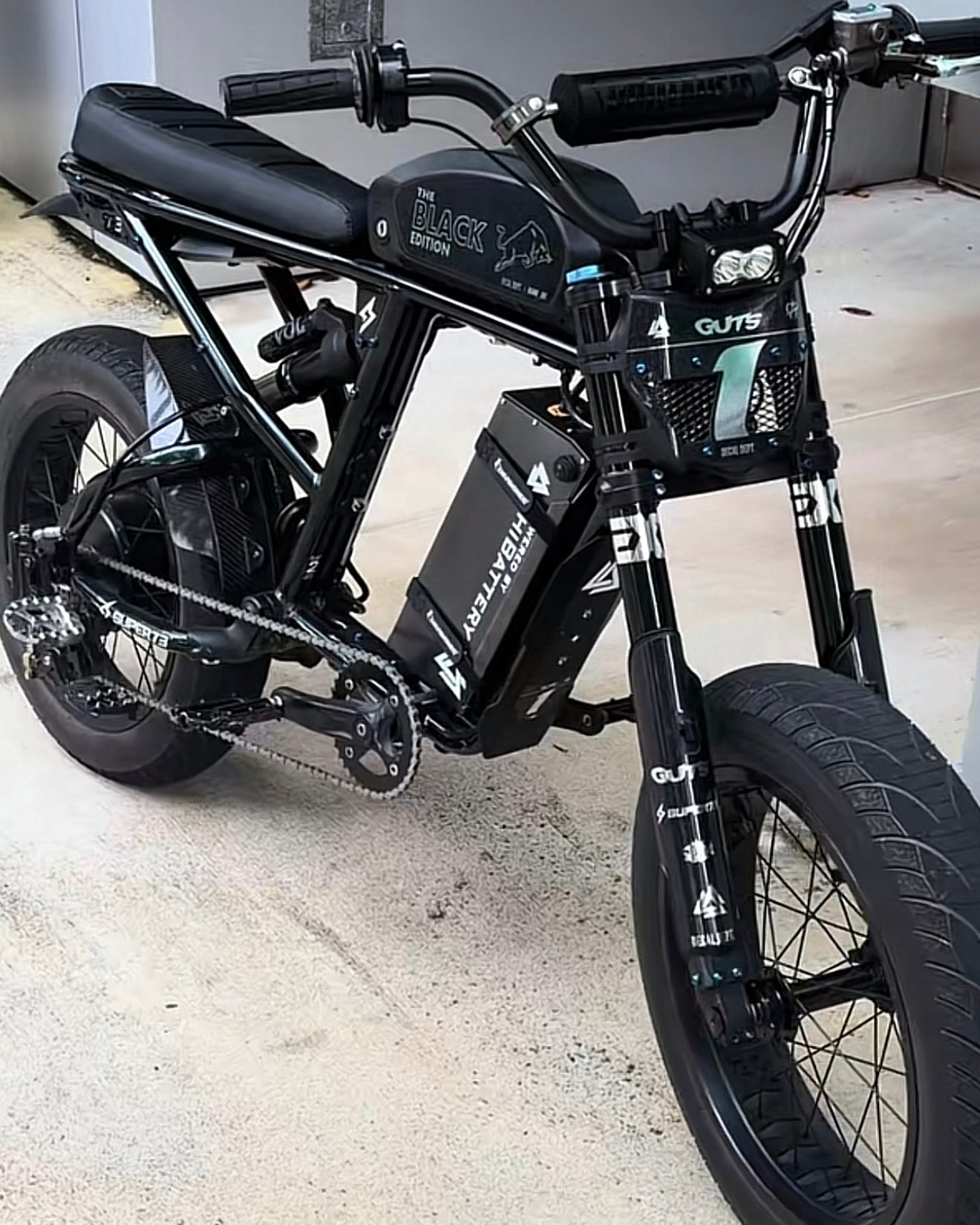 Super 73